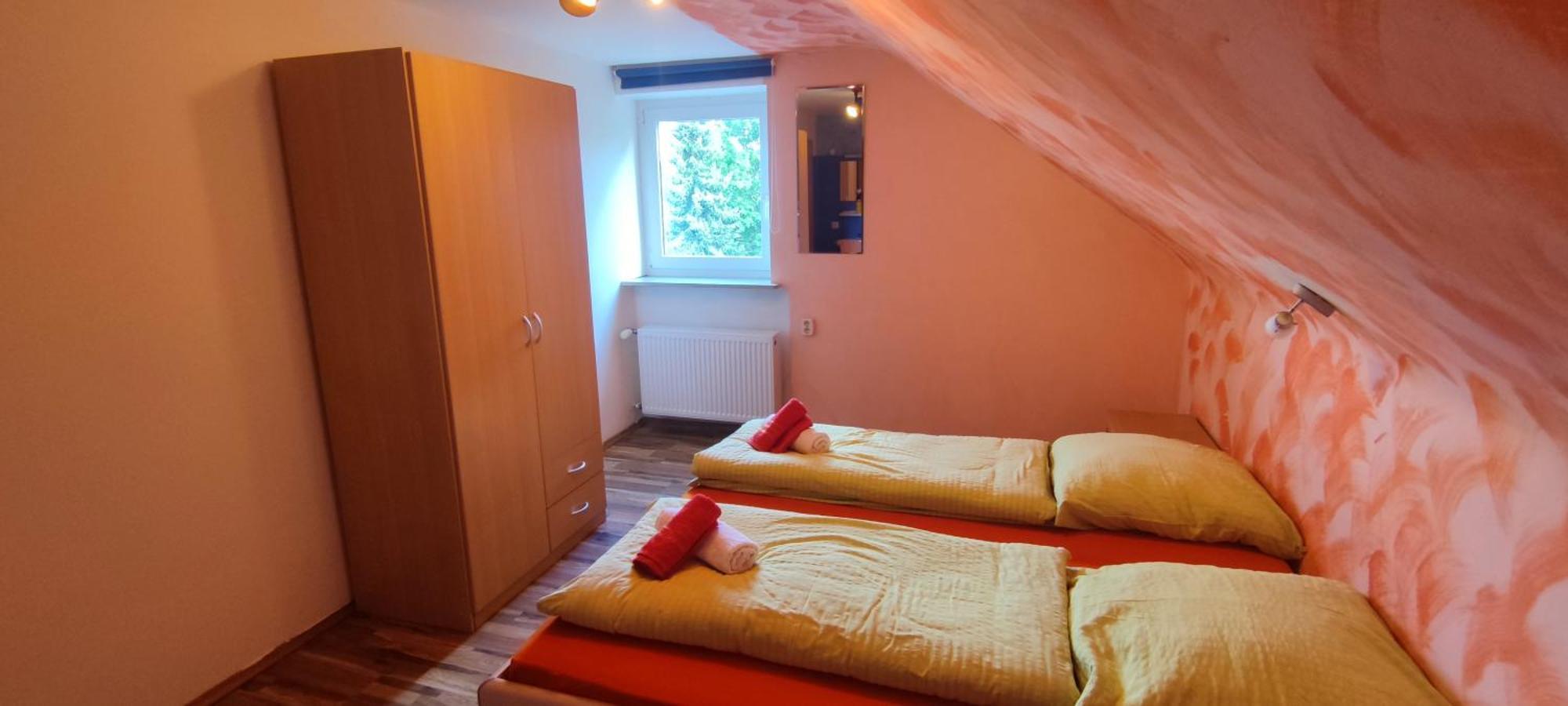 Oberlenningen Alb Rooms, Zimmer Auf Der Schwaebischen Alb מראה חיצוני תמונה